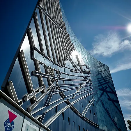 Metro Otel 2*