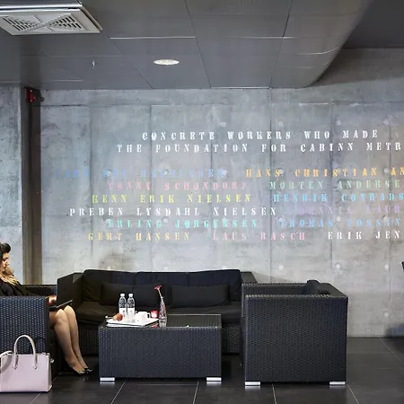 麦特龙卡宾酒店 酒店