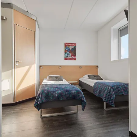 Hotel Metro 2*