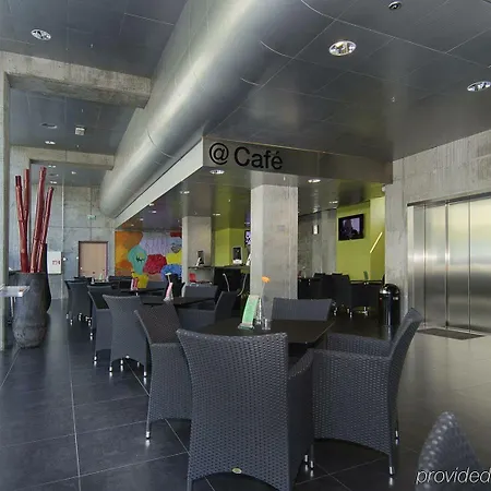 Hotel Metro 2*