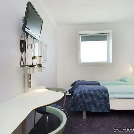 Otel Metro 2*
