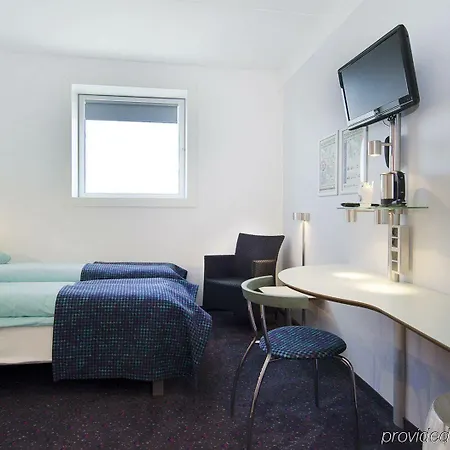 Metro Otel 2*