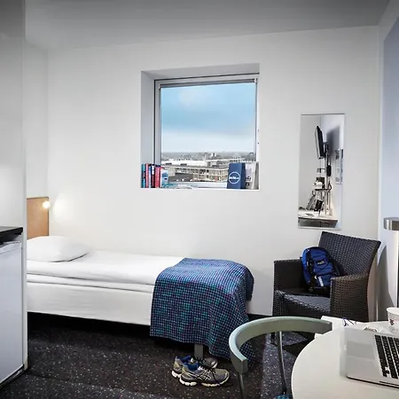 Hotel Metro 2*
