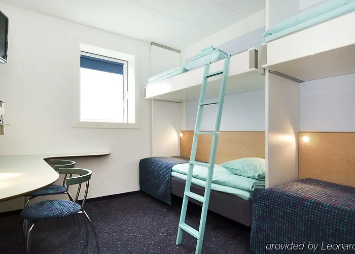 メトロ 2* コペンハーゲン